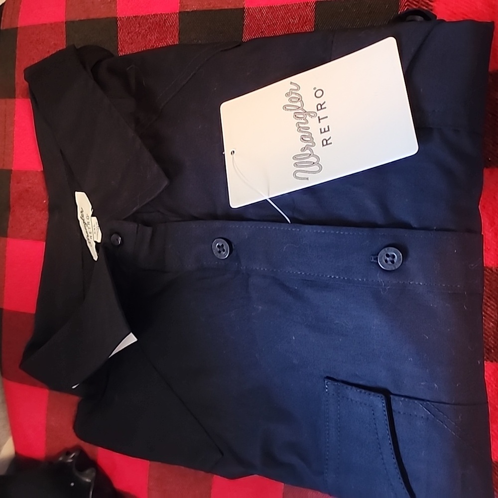 NWT Wrangler Retro Black Button-Up Shirt